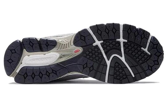 New Balance 2002R Protection Pack Gray
