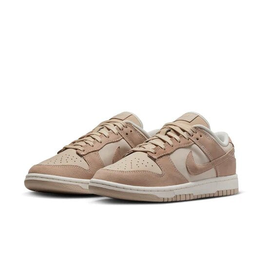 Nike Dunk Low SE Sand drift