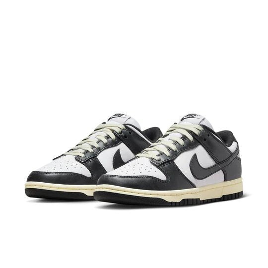 Nike Dunk Low Vintage Panda