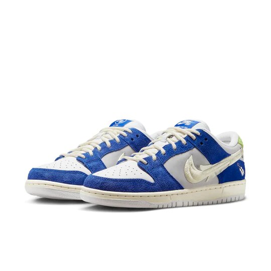 Nike SB Dunk Low Pro QS Fly Streetwear