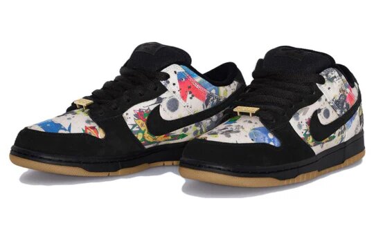 Nike SB Dunk Low Supreme Rammellzee