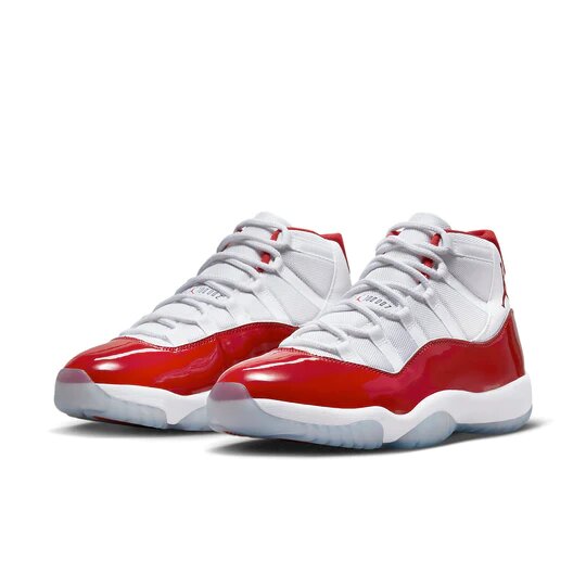 Air Jordan 11 Retro Cherry (2022)
