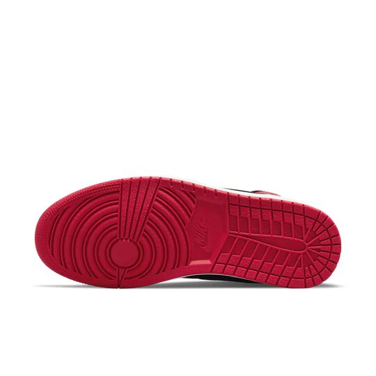 Air Jordan 1 High OG Patent Bred