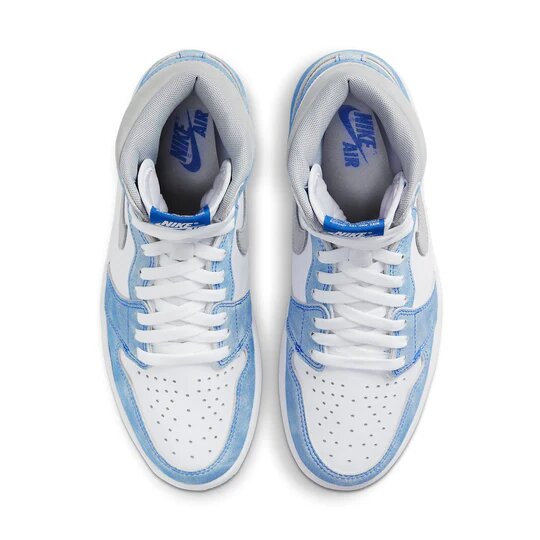 Air Jordan 1 Retro High OG Hyper Royal