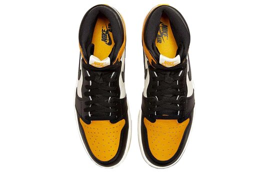 Air Jordan 1 Retro High OG Yellow Toe