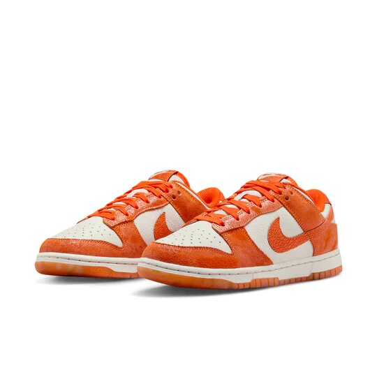 Nike Dunk Low Cracked Orange