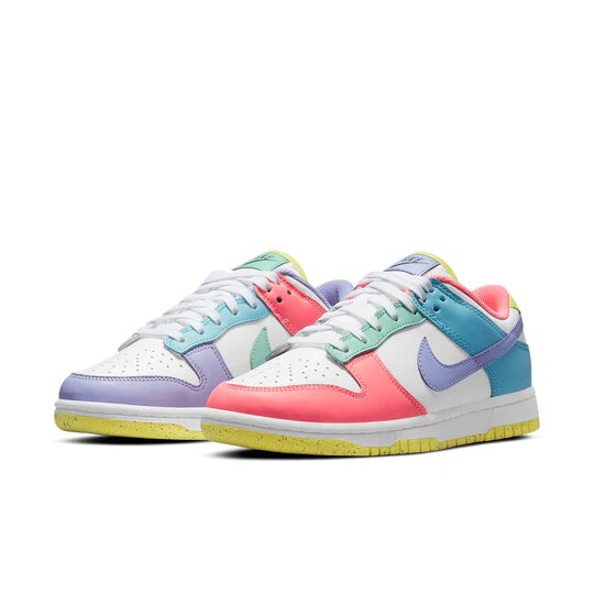 Nike Dunk Low SE Easter