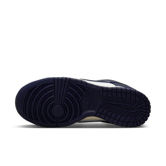 Nike Dunk Low Vintage Navy